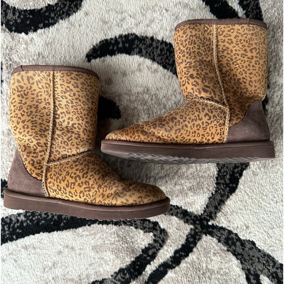 UGG Leopard Print Boots - Picture 2 of 8